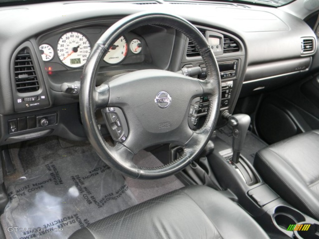 2002 Nissan Pathfinder SE 4x4 Charcoal Dashboard Photo #59363917