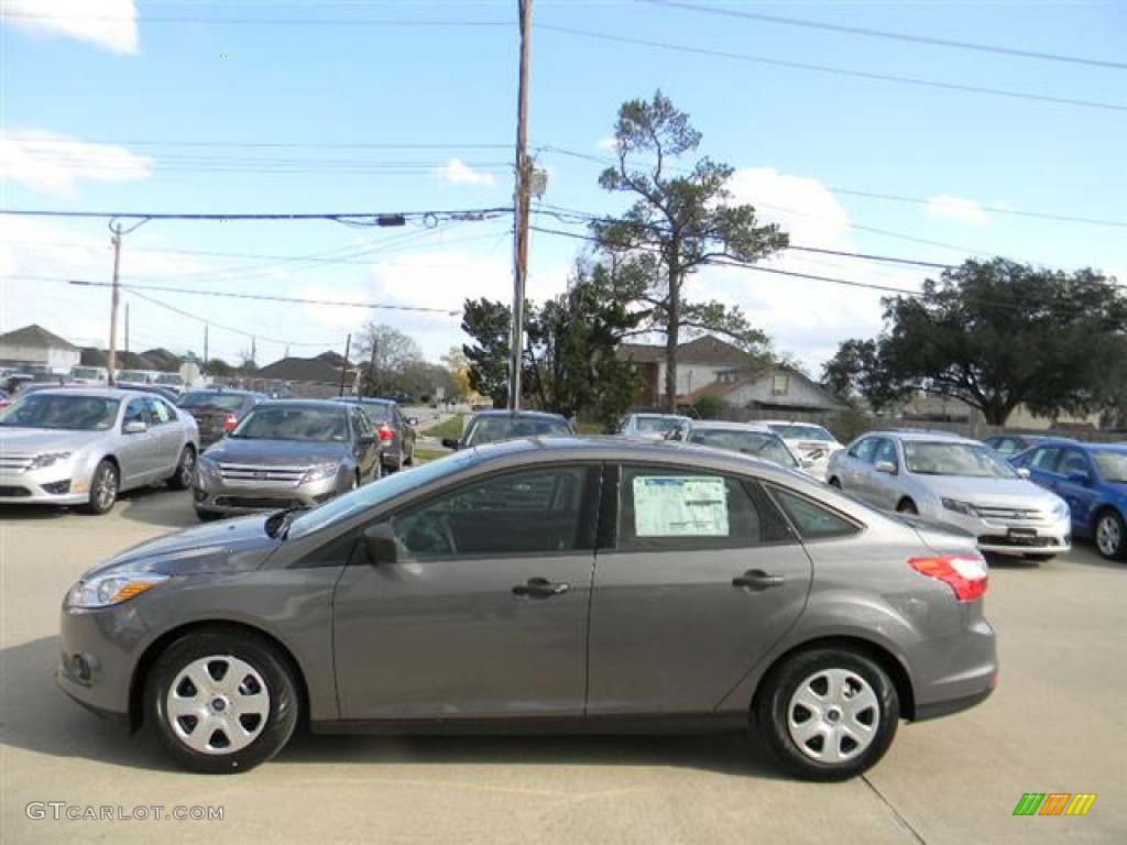 2012 Focus S Sedan - Sterling Grey Metallic / Charcoal Black photo #7