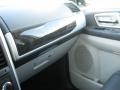 Stone White - Grand Caravan SXT Photo No. 17
