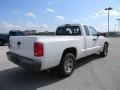 2005 Bright White Dodge Dakota ST Club Cab  photo #5