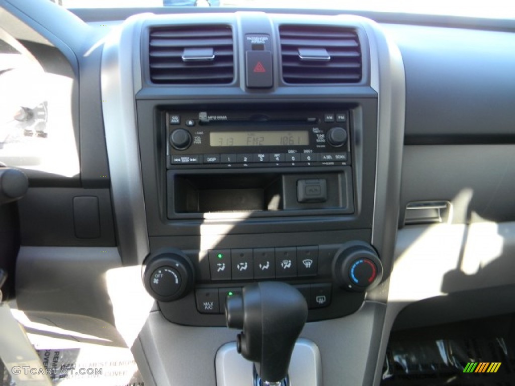 2009 Honda CR-V LX Controls Photo #59368833