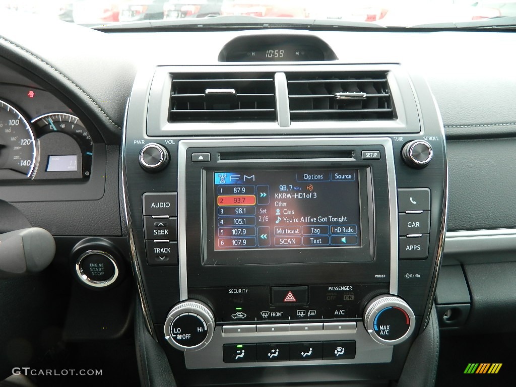 2012 Camry SE - Attitude Black Metallic / Black photo #14