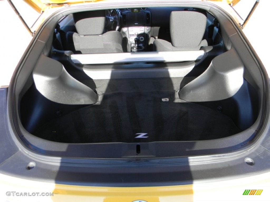 2009 370Z Coupe - Chicane Yellow / Black Cloth photo #7
