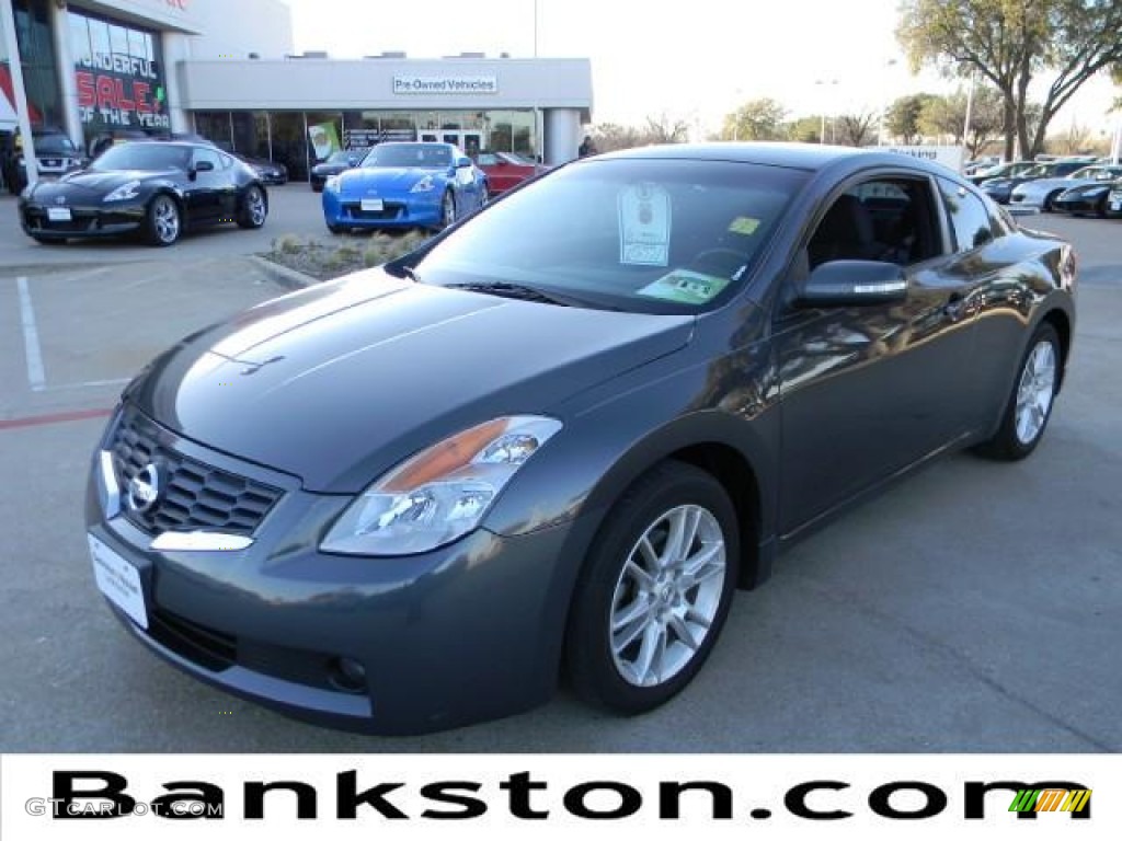 Dark Slate Metallic Nissan Altima