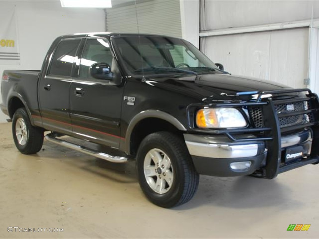 2002 F150 FX4 SuperCrew 4x4 - Black / Medium Graphite photo #3