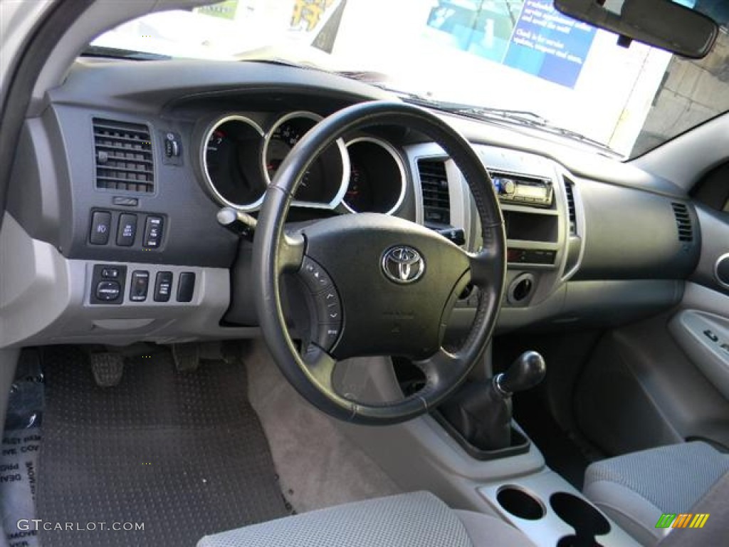 2005 Tacoma V6 TRD Sport Double Cab 4x4 - Silver Streak Mica / Graphite Gray photo #12