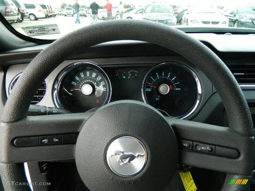 2011 Mustang V6 Coupe - Performance White / Charcoal Black photo #21