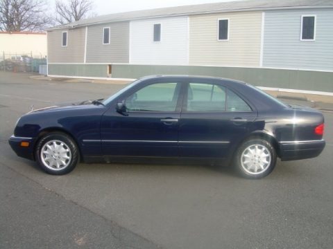 1998 Mercedes-Benz E 320 4Matic Sedan Data, Info and Specs