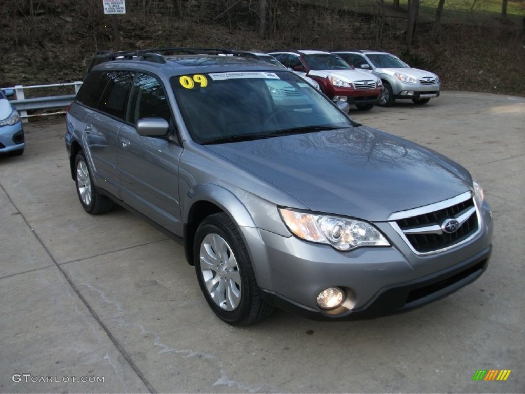 2009 Outback 2.5i Limited Wagon - Quartz Silver Metallic / Off Black photo #5