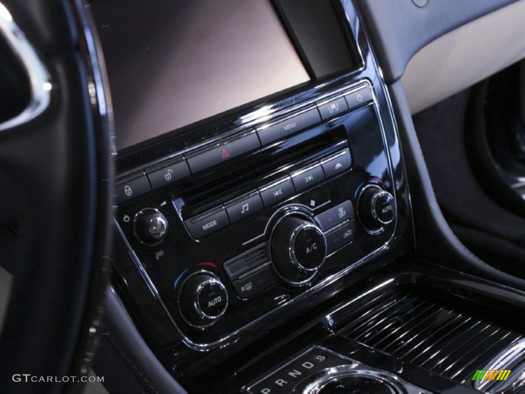 2011 Jaguar XJ XJL Supersport Controls Photo #59381681