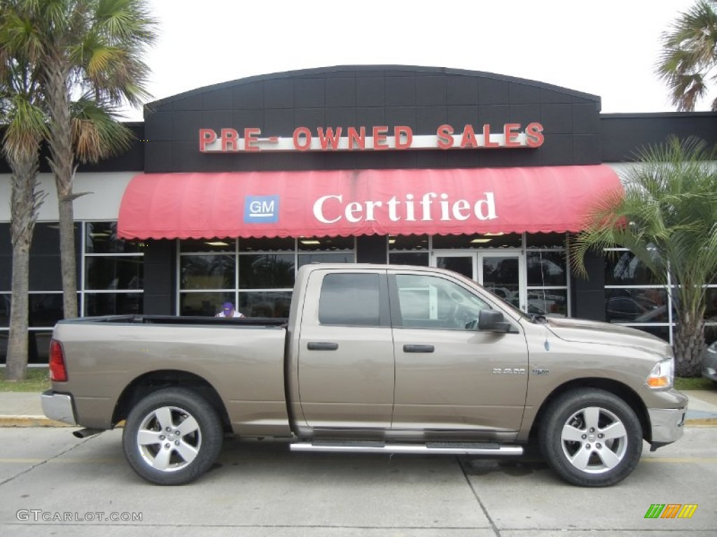 2009 Ram 1500 SLT Quad Cab - Austin Tan Pearl / Light Pebble Beige/Bark Brown photo #1