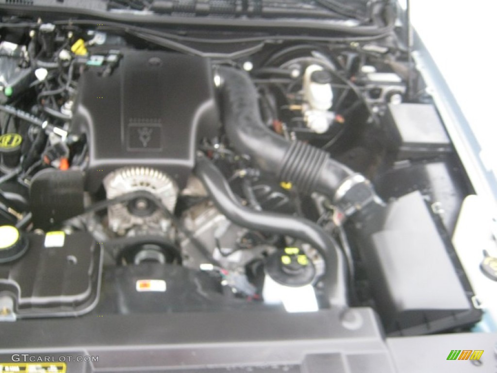 2004 Grand Marquis LS - Light Ice Blue Metallic / Medium Parchment photo #22