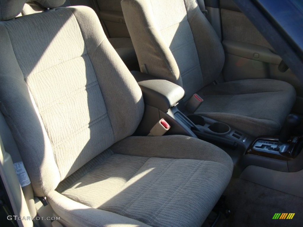 2002 Outback Wagon - Timberline Green / Beige photo #17