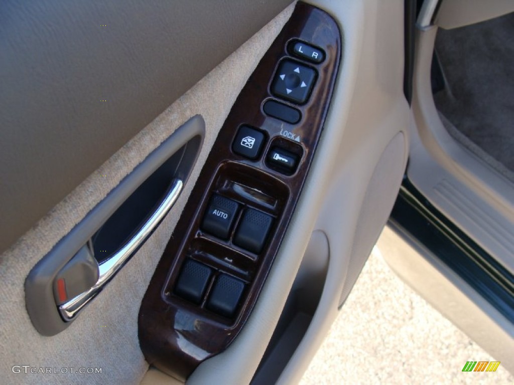 2002 Outback Wagon - Timberline Green / Beige photo #22