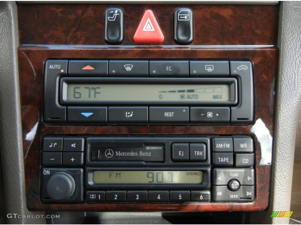 1997 Mercedes-Benz C 230 Sedan Controls Photos