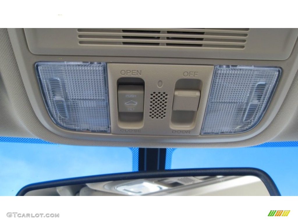 2012 Honda Accord EX-L Sedan Controls Photo #59388962