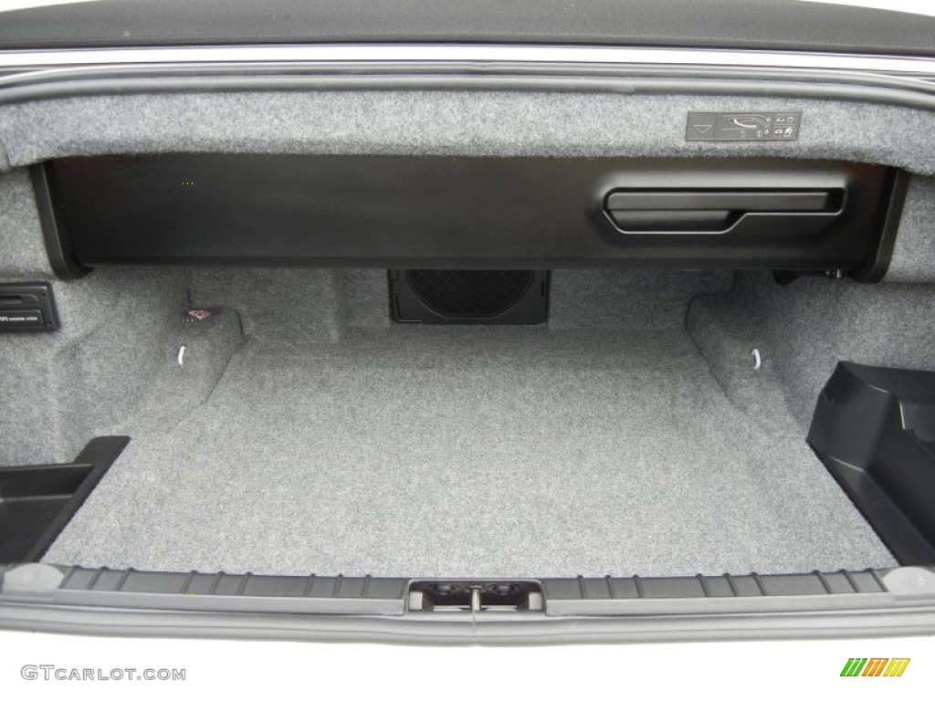 2006 BMW 3 Series 330i Convertible Trunk Photo #59389655