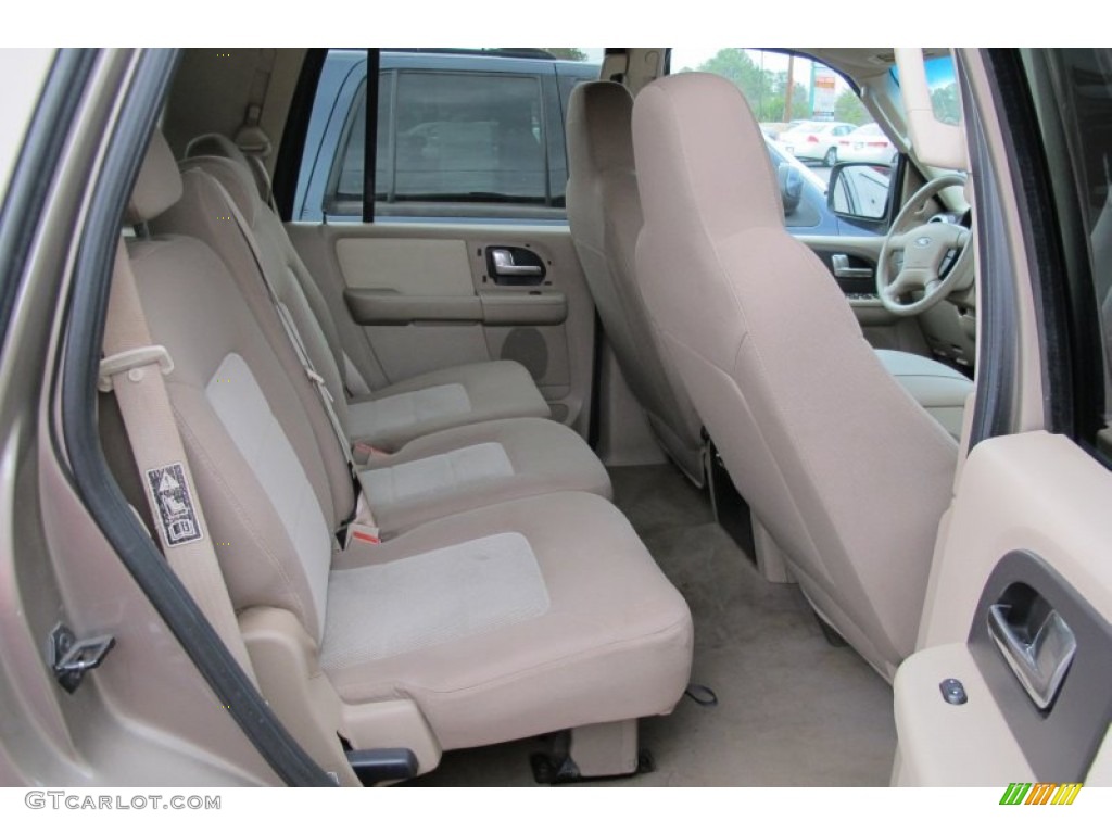 2003 Expedition XLT 4x4 - Arizona Beige Metallic / Medium Parchment photo #11