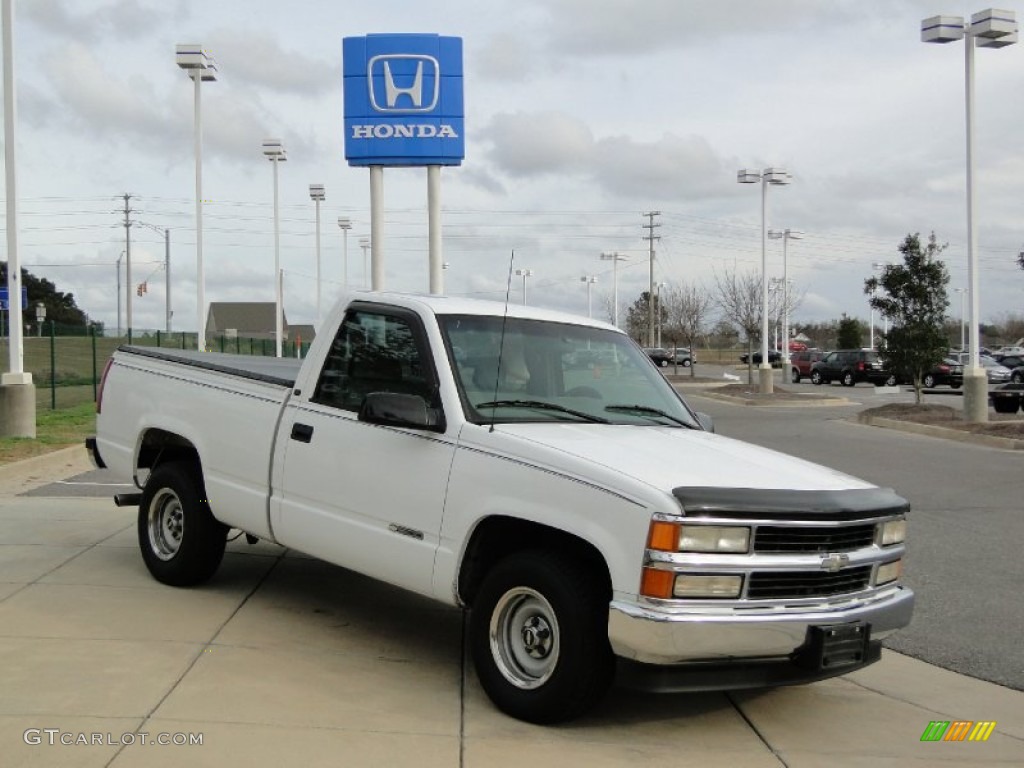 1997 C/K C1500 Regular Cab - Olympic White / Medium Dark Pewter photo #2