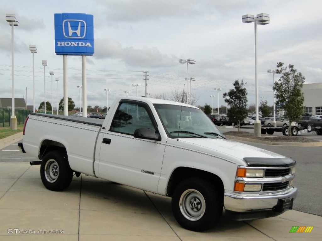 1997 C/K C1500 Regular Cab - Olympic White / Medium Dark Pewter photo #3