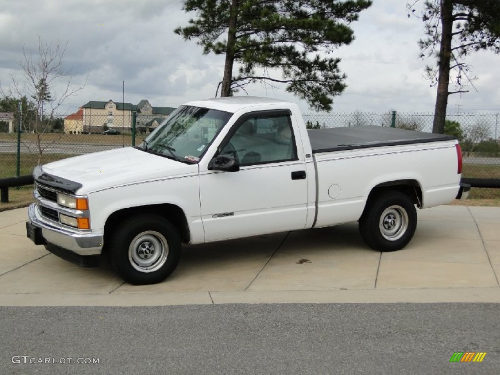 1997 C/K C1500 Regular Cab - Olympic White / Medium Dark Pewter photo #9