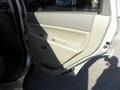 Light Graystone Pearl - Grand Cherokee Laredo Photo No. 11