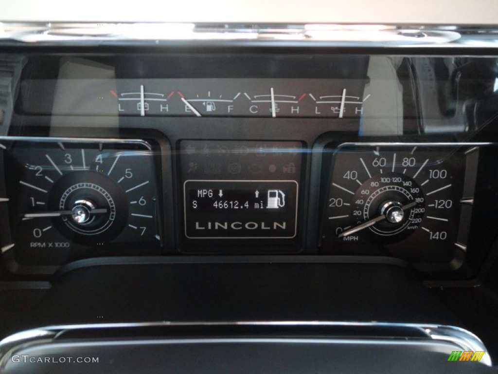 2008 Navigator Luxury - Black / Charcoal Black/Caramel Piping photo #25