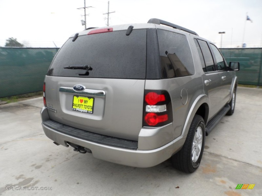 2008 Explorer XLT - Vapor Silver Metallic / Black/Stone photo #3