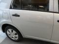 Brillant Silver - Versa 1.6 Sedan Photo No. 8