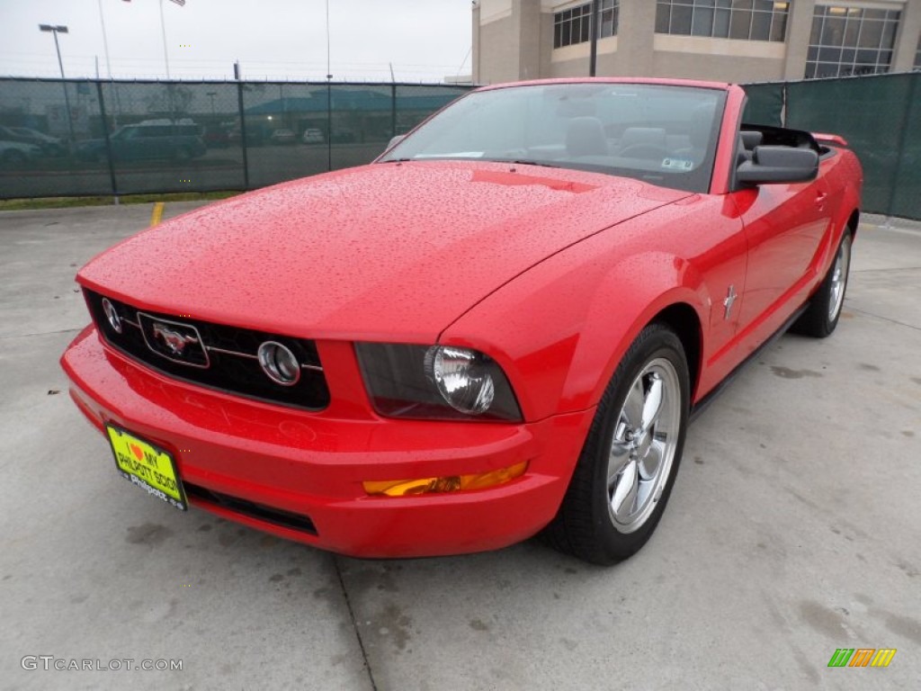 2006 Mustang V6 Premium Convertible - Torch Red / Dark Charcoal photo #7