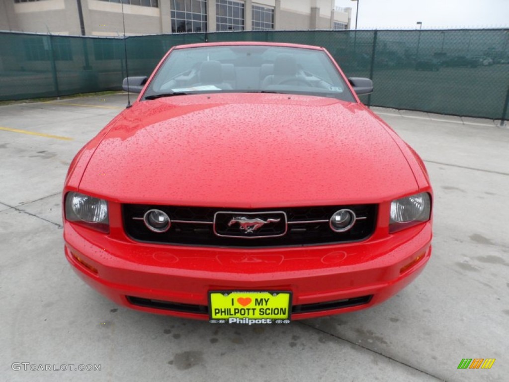 2006 Mustang V6 Premium Convertible - Torch Red / Dark Charcoal photo #8