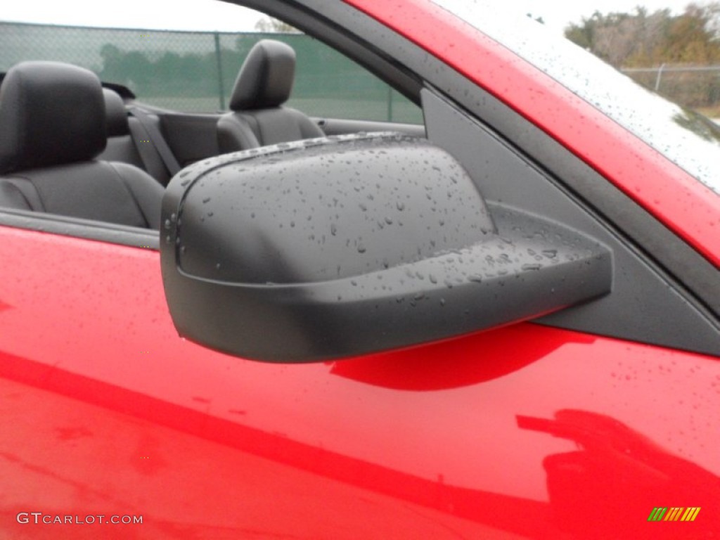 2006 Mustang V6 Premium Convertible - Torch Red / Dark Charcoal photo #17