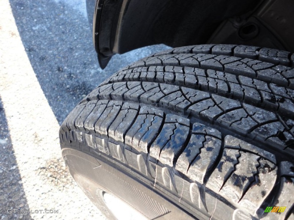 2011 Escape XLT - Tuxedo Black Metallic / Stone photo #14