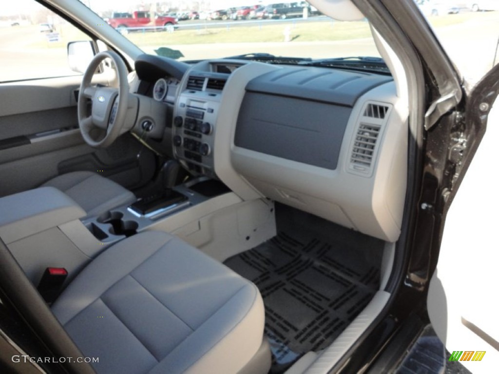 2011 Escape XLT - Tuxedo Black Metallic / Stone photo #19