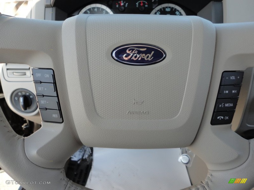 2011 Escape XLT - Tuxedo Black Metallic / Stone photo #25