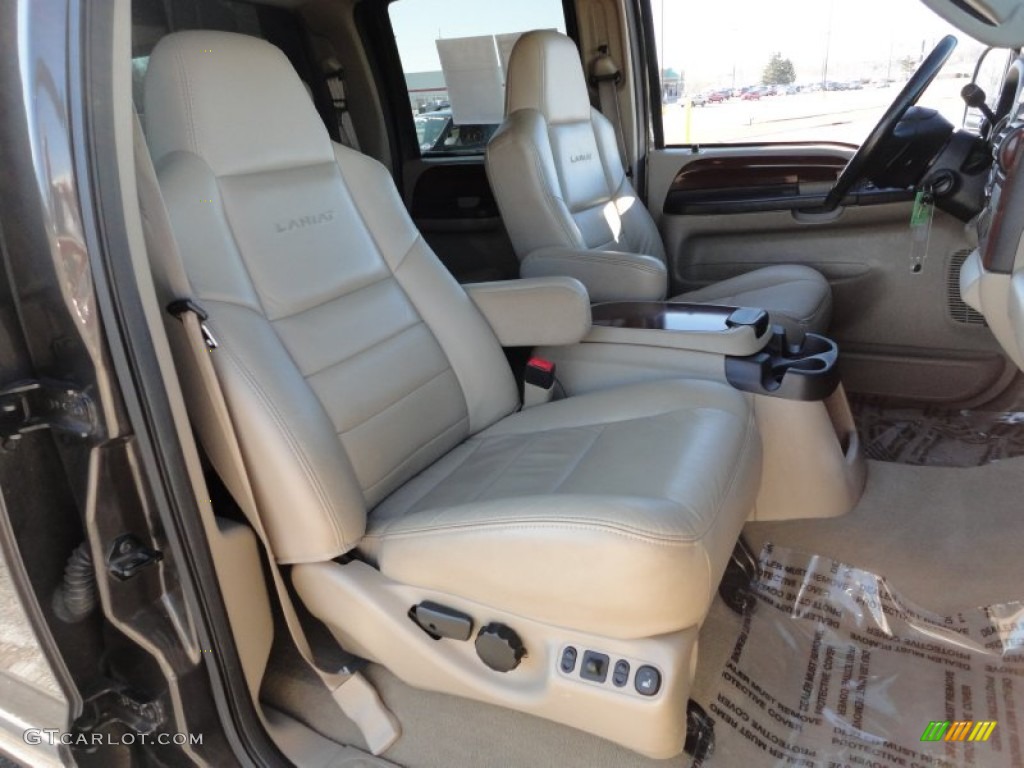 Tan Interior 2005 Ford F250 Super Duty Lariat FX4 Crew Cab 4x4 Photo #59405114
