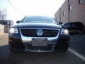 Deep Black - Passat 2.0T Sedan Photo No. 3