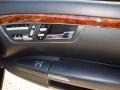 Black - S 550 Sedan Photo No. 45