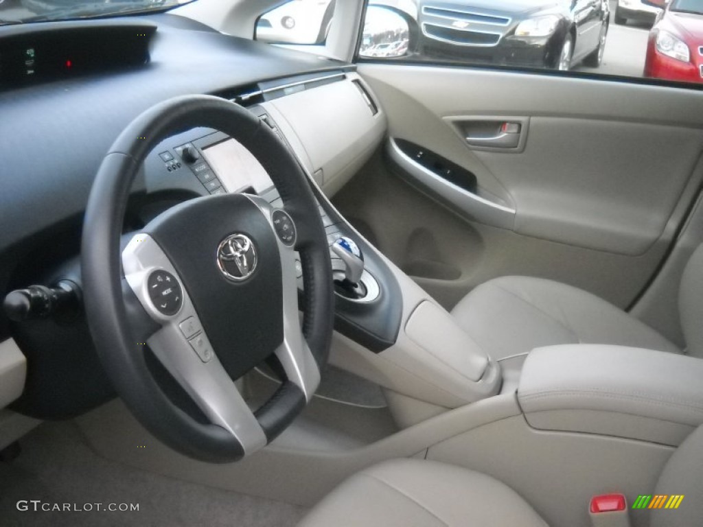 Misty Gray Interior 2011 Toyota Prius Hybrid V Photo #59408102