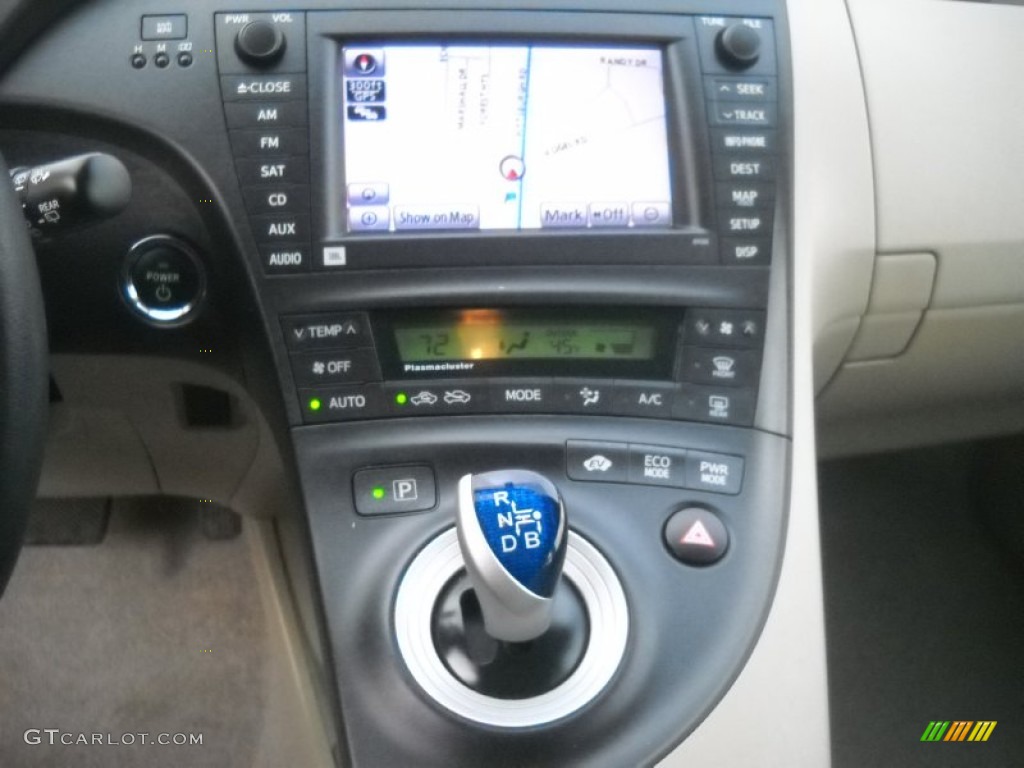 2011 Toyota Prius Hybrid V Controls Photo #59408177