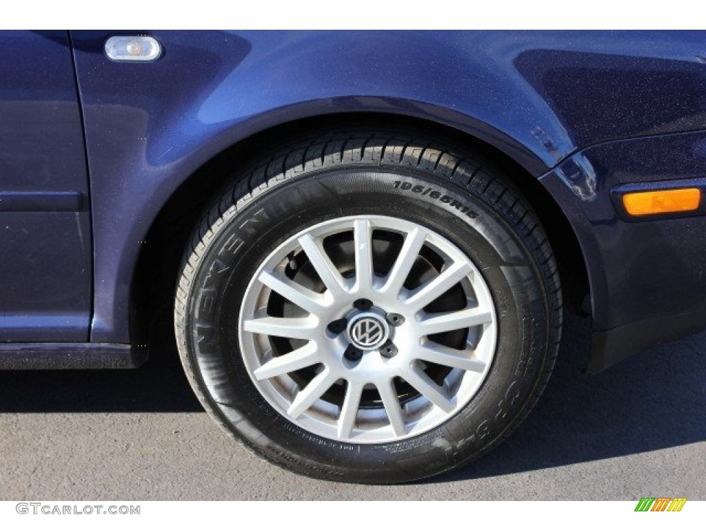 2004 Volkswagen Golf GLS 4 Door Wheel Photos