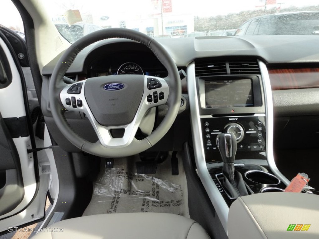 2012 Edge Limited - White Platinum Metallic Tri-Coat / Medium Light Stone photo #12