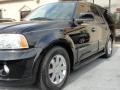 2004 Black Clearcoat Lincoln Navigator Luxury 4x4  photo #8