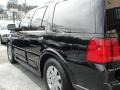 2004 Black Clearcoat Lincoln Navigator Luxury 4x4  photo #9