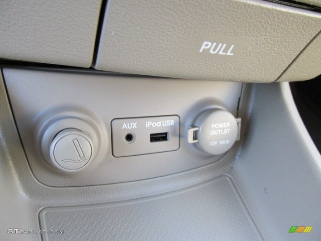 2009 Elantra GLS Sedan - Captiva White / Beige photo #15