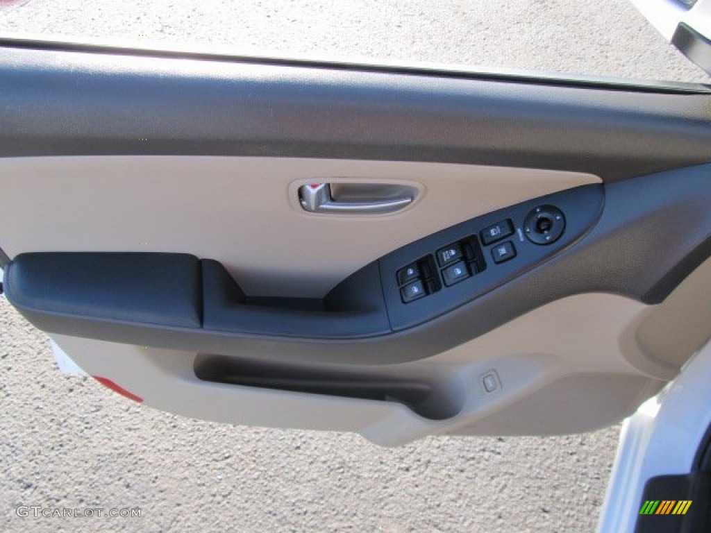 2009 Elantra GLS Sedan - Captiva White / Beige photo #18
