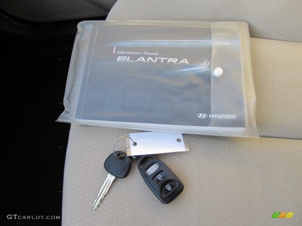 2009 Elantra GLS Sedan - Captiva White / Beige photo #23