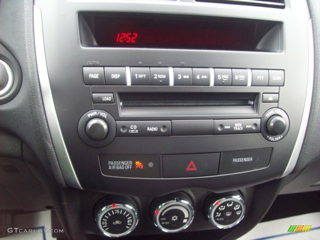 2012 Mitsubishi Outlander Sport SE 4WD Controls Photo #59413049