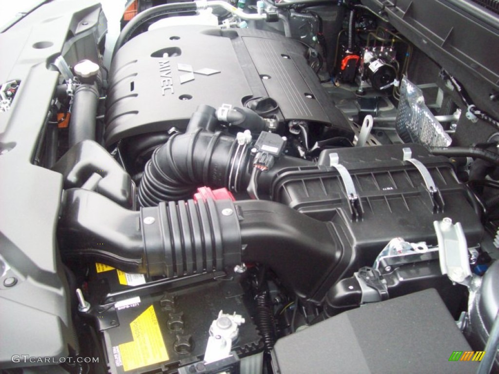 2012 Mitsubishi Outlander Sport SE 4WD 2.0 Liter DOHC 16-Valve MIVEC 4 Cylinder Engine Photo #59413091