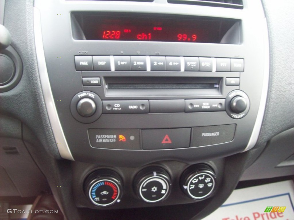 2012 Mitsubishi Outlander Sport ES Controls Photo #59413166
